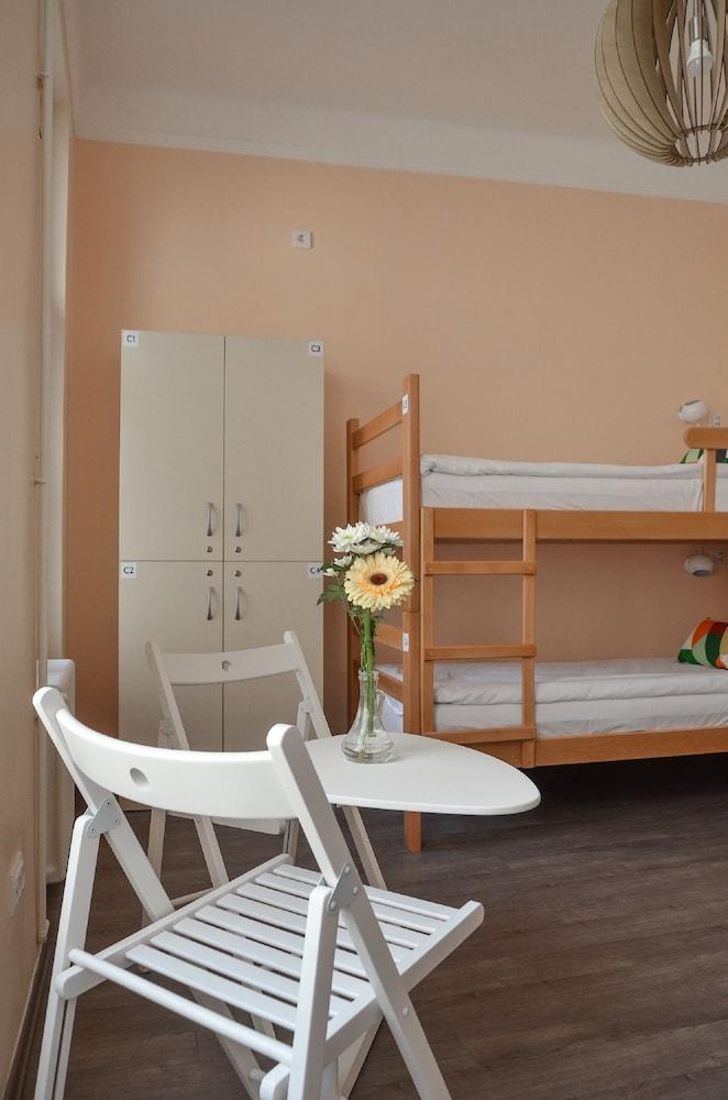 Roommates Hostel 贝尔格莱德 外观 照片