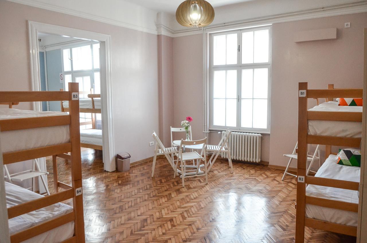 Roommates Hostel 贝尔格莱德 外观 照片