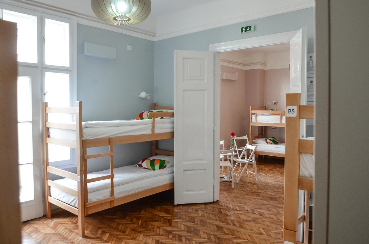 Roommates Hostel 贝尔格莱德 外观 照片