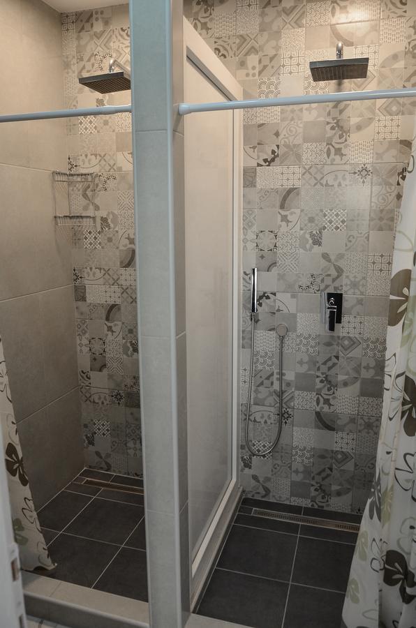 Roommates Hostel 贝尔格莱德 外观 照片